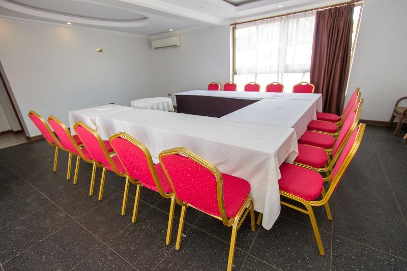 Victoria Comfort Inn Kisumu Ngoại thất bức ảnh