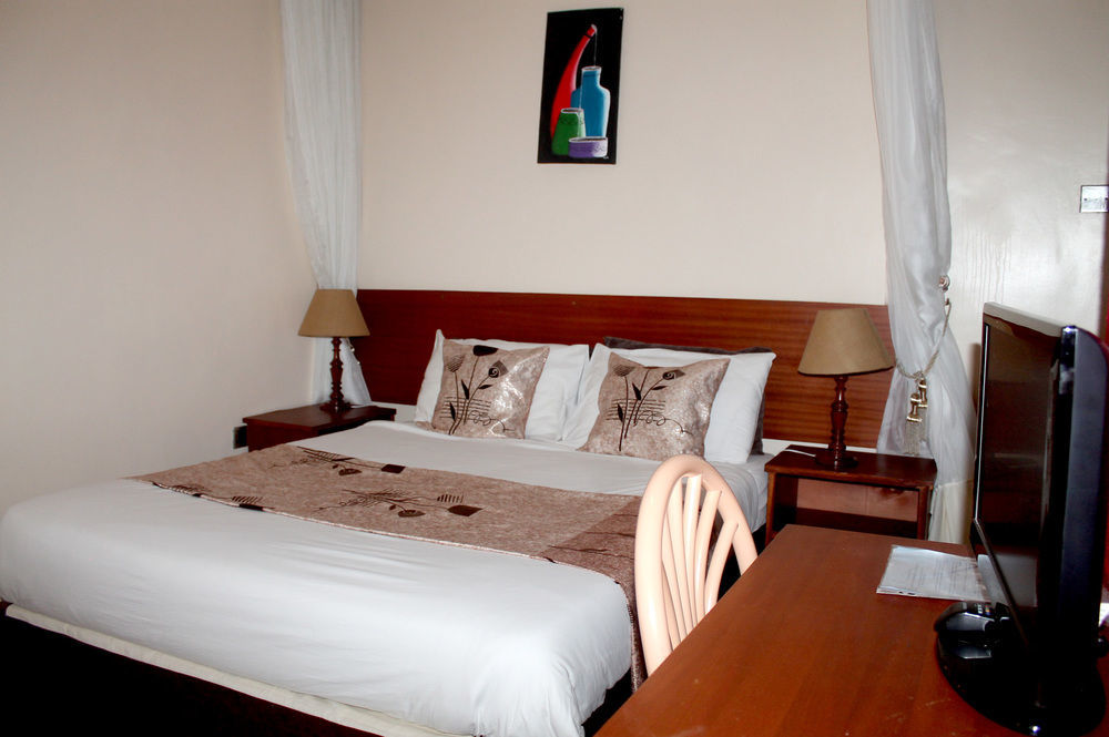 Victoria Comfort Inn Kisumu Ngoại thất bức ảnh
