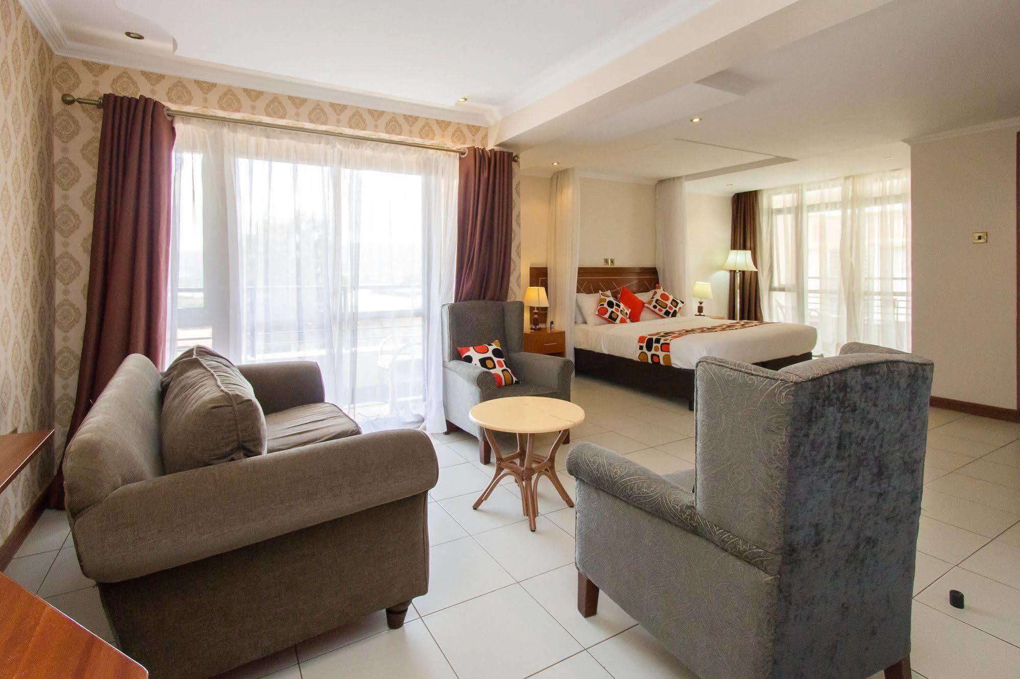 Victoria Comfort Inn Kisumu Ngoại thất bức ảnh