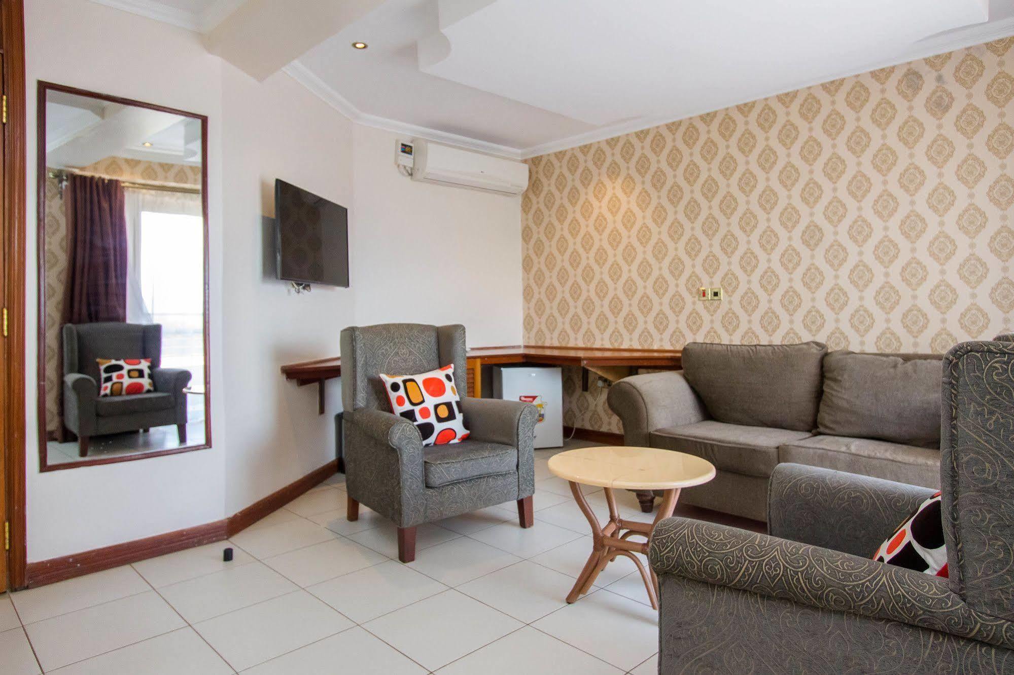Victoria Comfort Inn Kisumu Ngoại thất bức ảnh